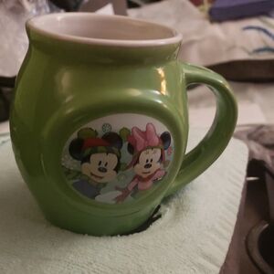 2016 Green Christmas Disney Mug with Mickey and Minnie In Holiday Attire. Pristi